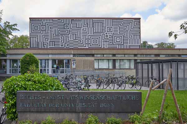 VgV Zuschlag Sanierung Juridicum Bonn